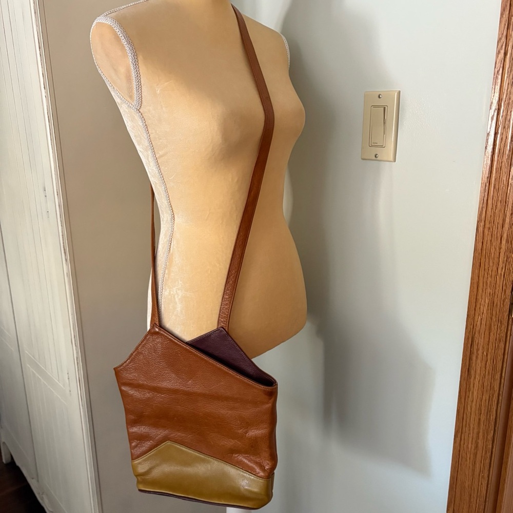 Maxx New York Leather Purse Handbag Crossbody